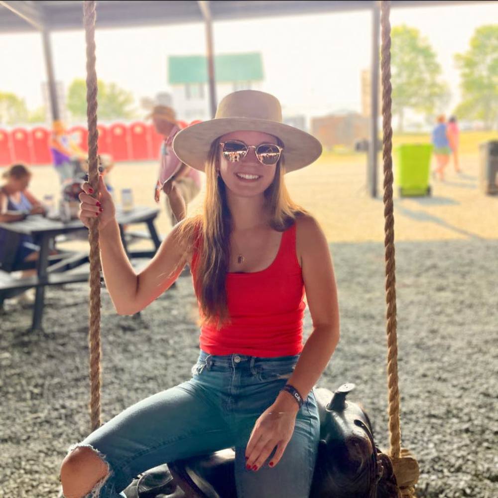 Meet your Posher, Marcella